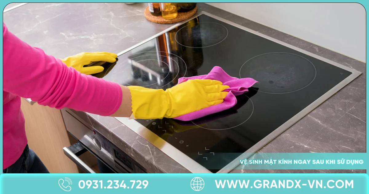 4 bước vệ sinh bếp từ sáng bóng như mới 1 4 bước vệ sinh bếp từ sáng bóng như mới